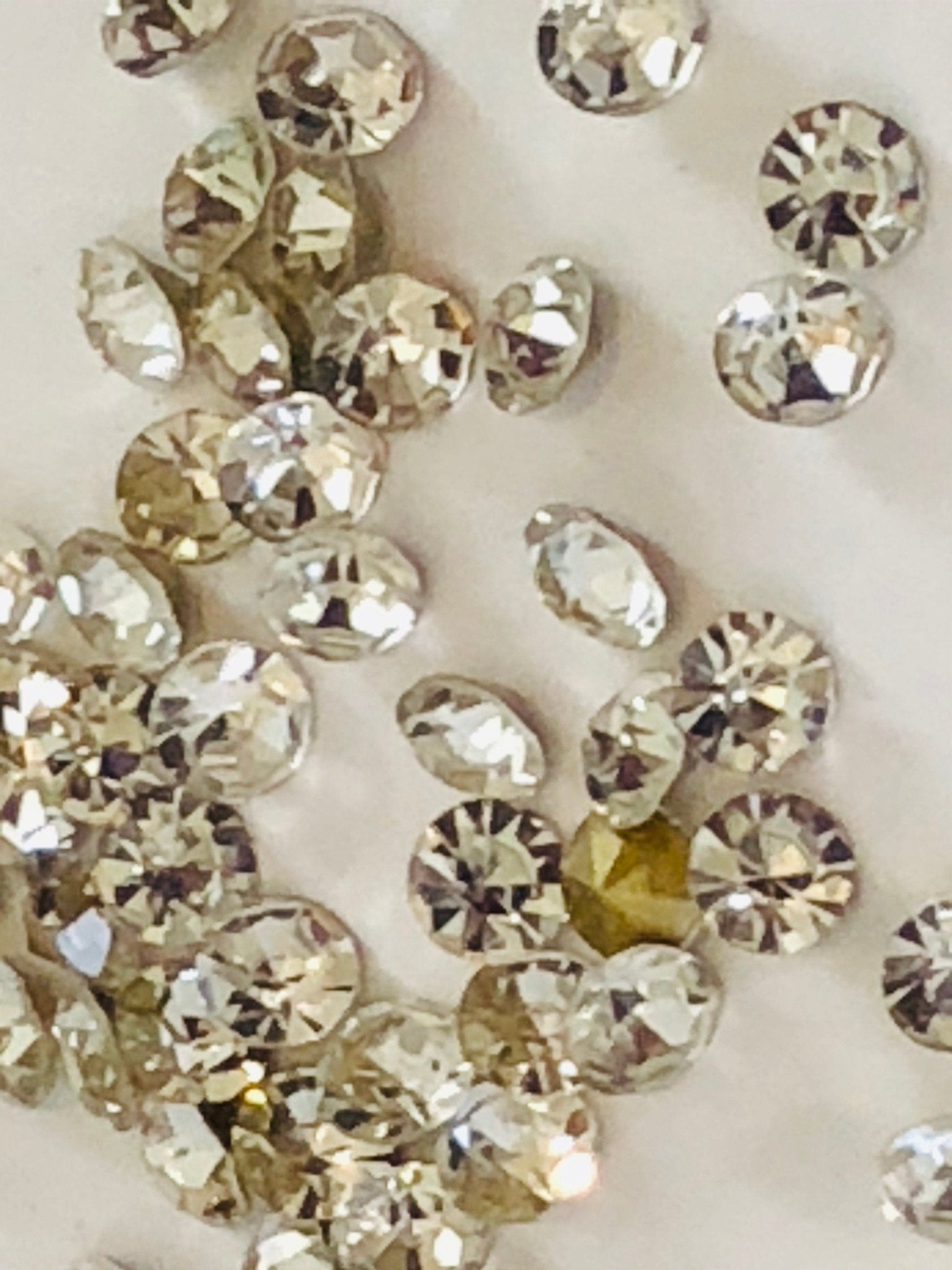 Shiny crystal Rhinestones - Clear - Shri Arts & Gifts