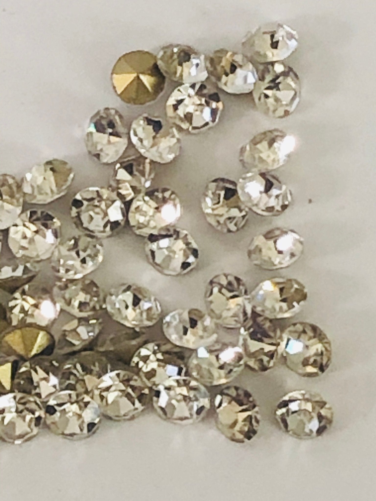 Shiny crystal Rhinestones - Clear - Shri Arts & Gifts